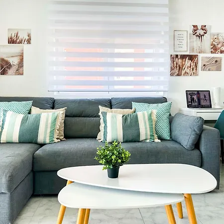 アパート Balcon Al Mediterraneo Y Skyline De ベニドルム