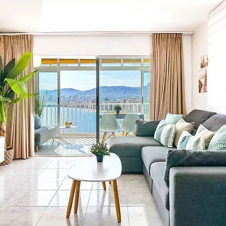 Lejlighed Balcon Al Mediterraneo Y Skyline De *