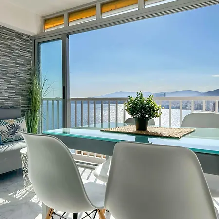 アパート Balcon Al Mediterraneo Y Skyline De *