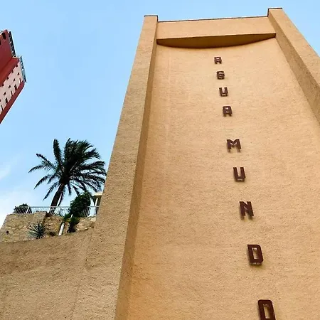 Balcon Al Mediterraneo Y Skyline De