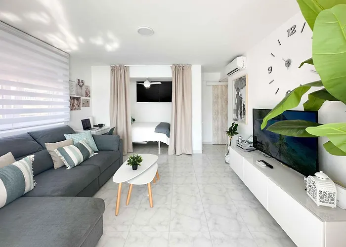 شقة Balcon Al Mediterraneo Y Skyline De